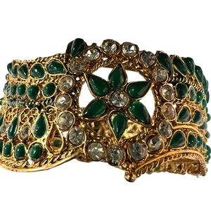 Vintage Ornate Elegant Gold and Green Cuff Bracelet